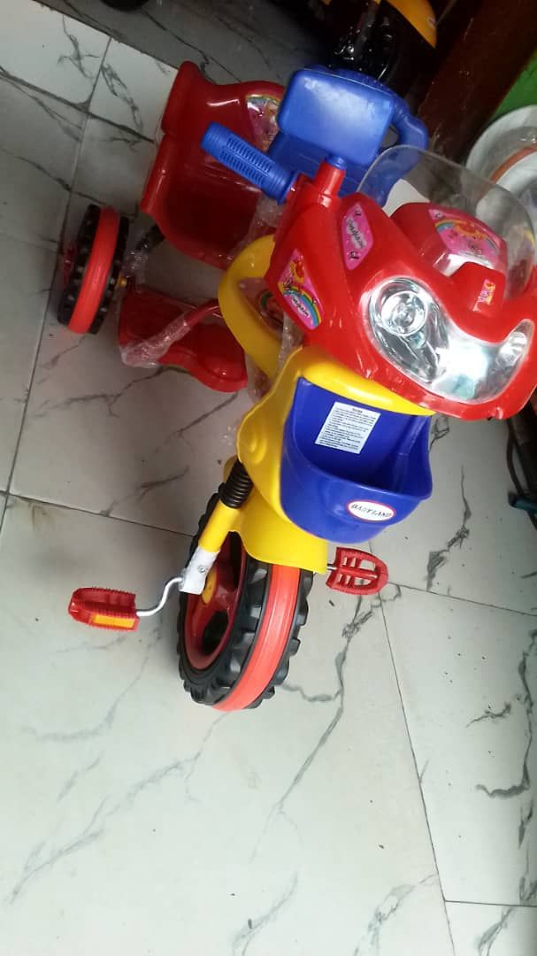 Double Seat Tricycle(Age 1-3 Years)