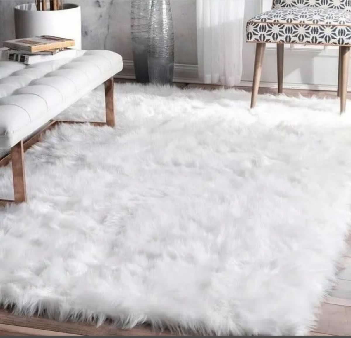 VIP White Fluffy Soft Faux Sheepskin Fur Center Rug