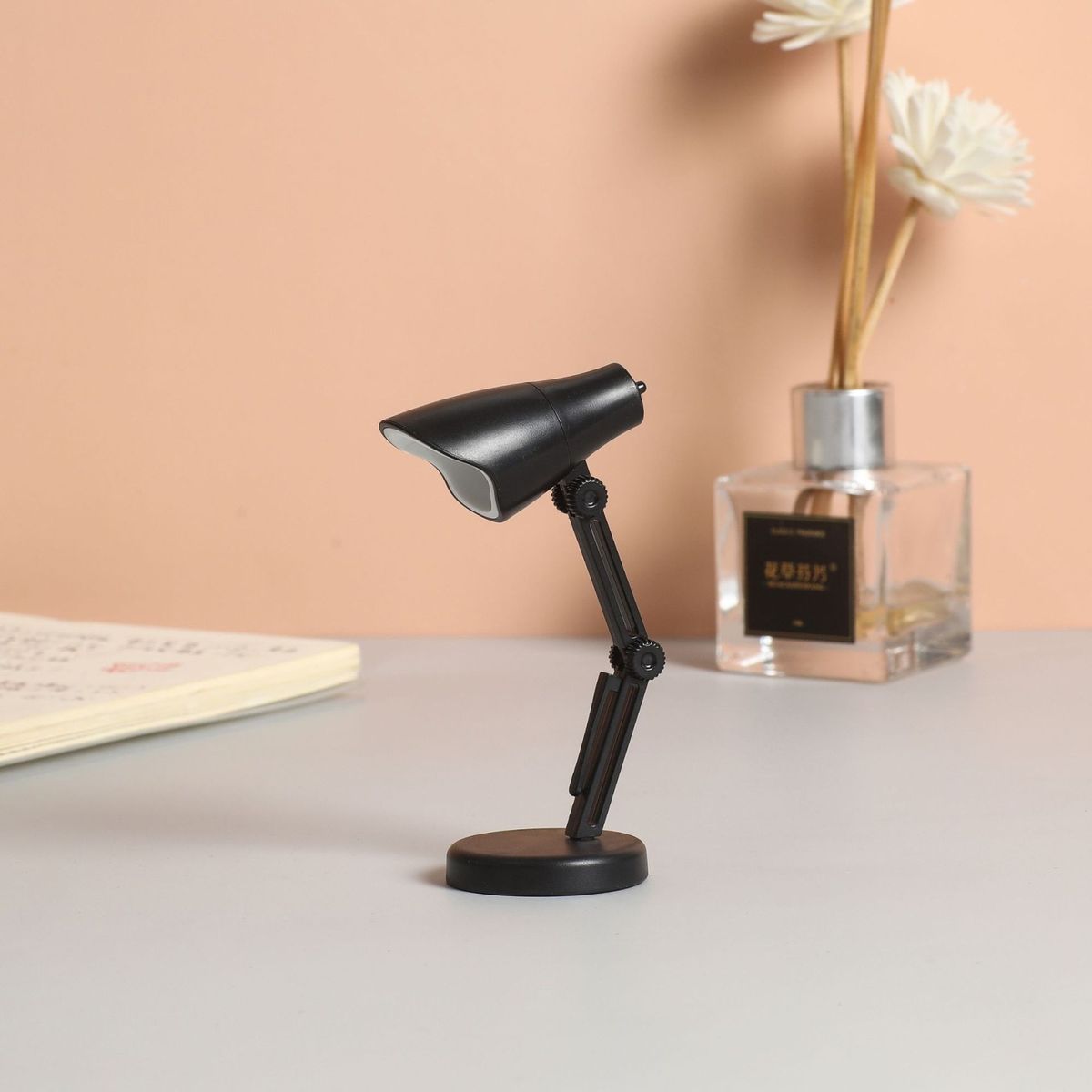 Magnetic Eye Protection Reading Night Light