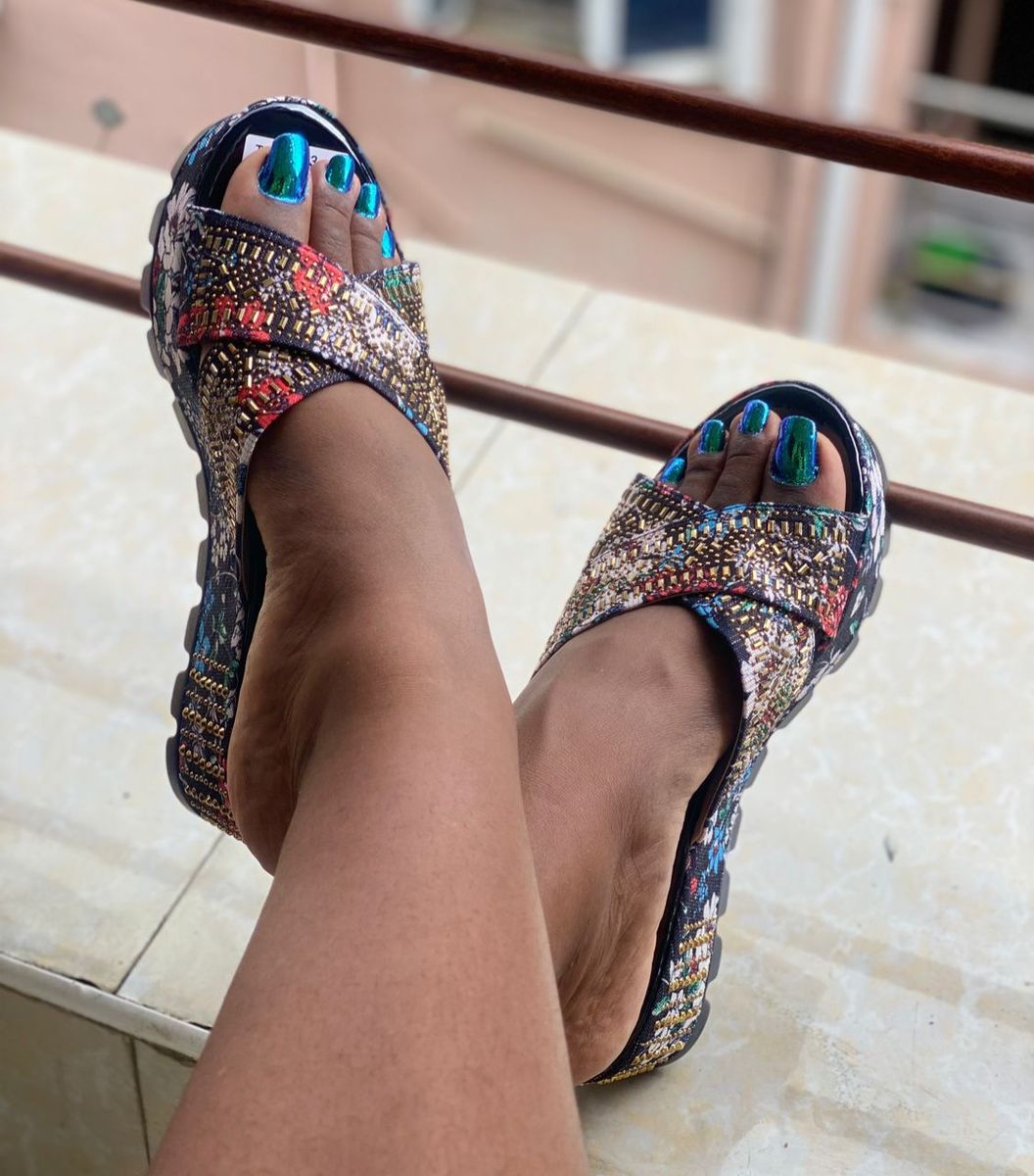 Ladies Sleek Balanced Slippers For Women- Multi