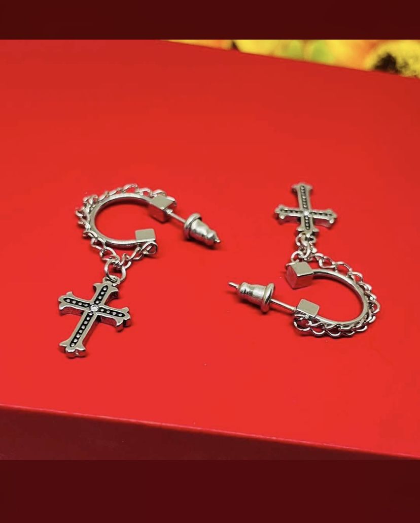 Chain With Cross Earring