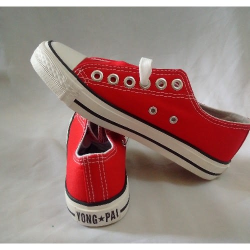 Kids Sneakers - Red