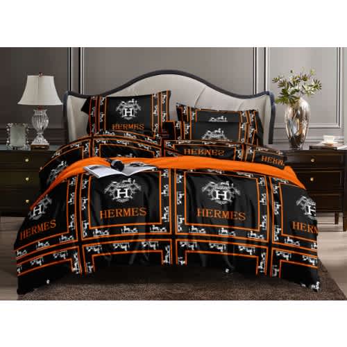 Design Duvet Sets With Pellow cases