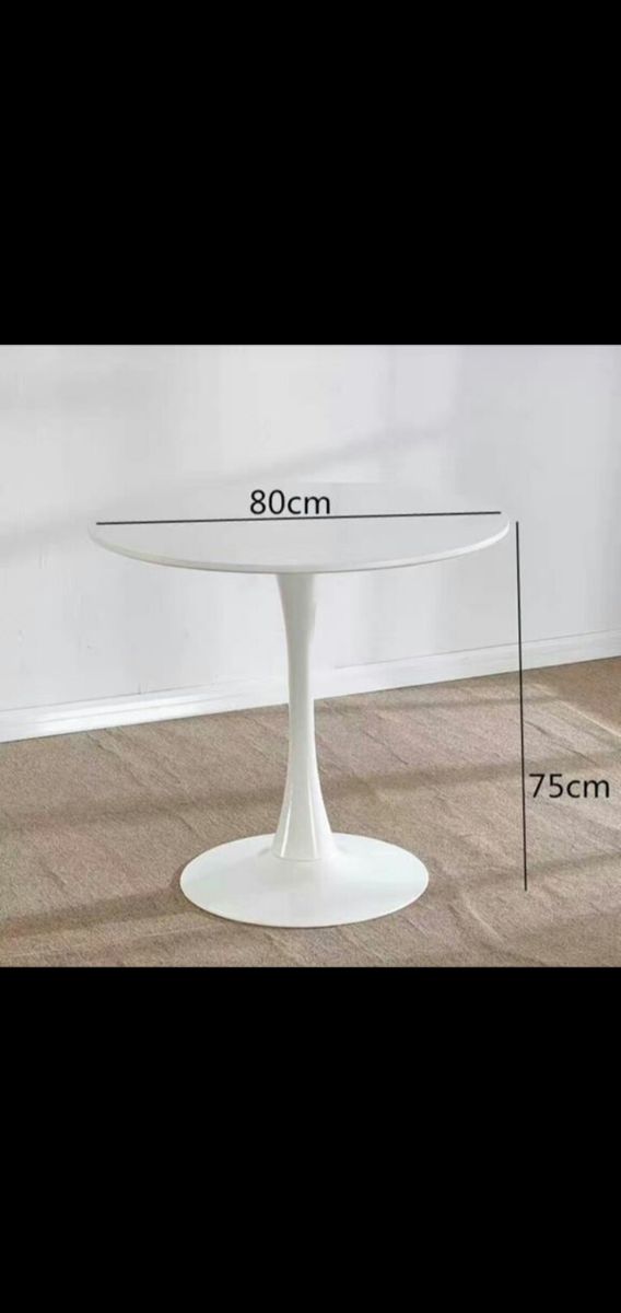 Round Exotic Table