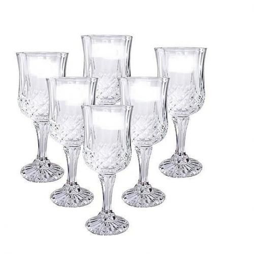 6 Sleek Wine Glasses