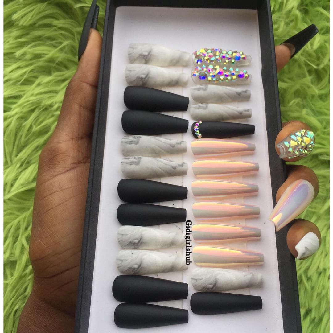 30pcs/Box Marble Black Matte  Chrome Press On Nails With Rhinestones