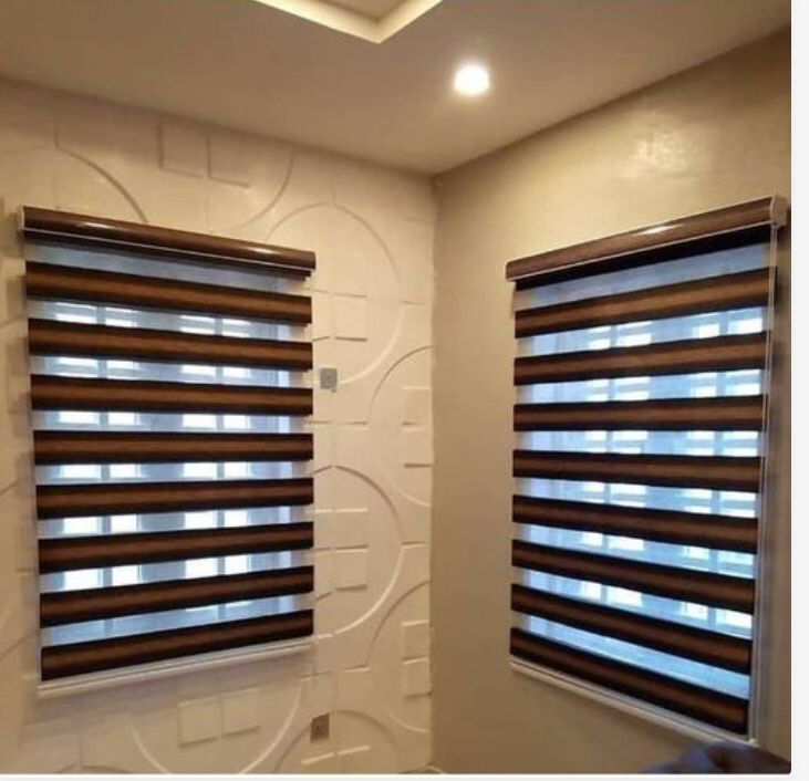 ZEBRA BLIND WITH CASSETTE