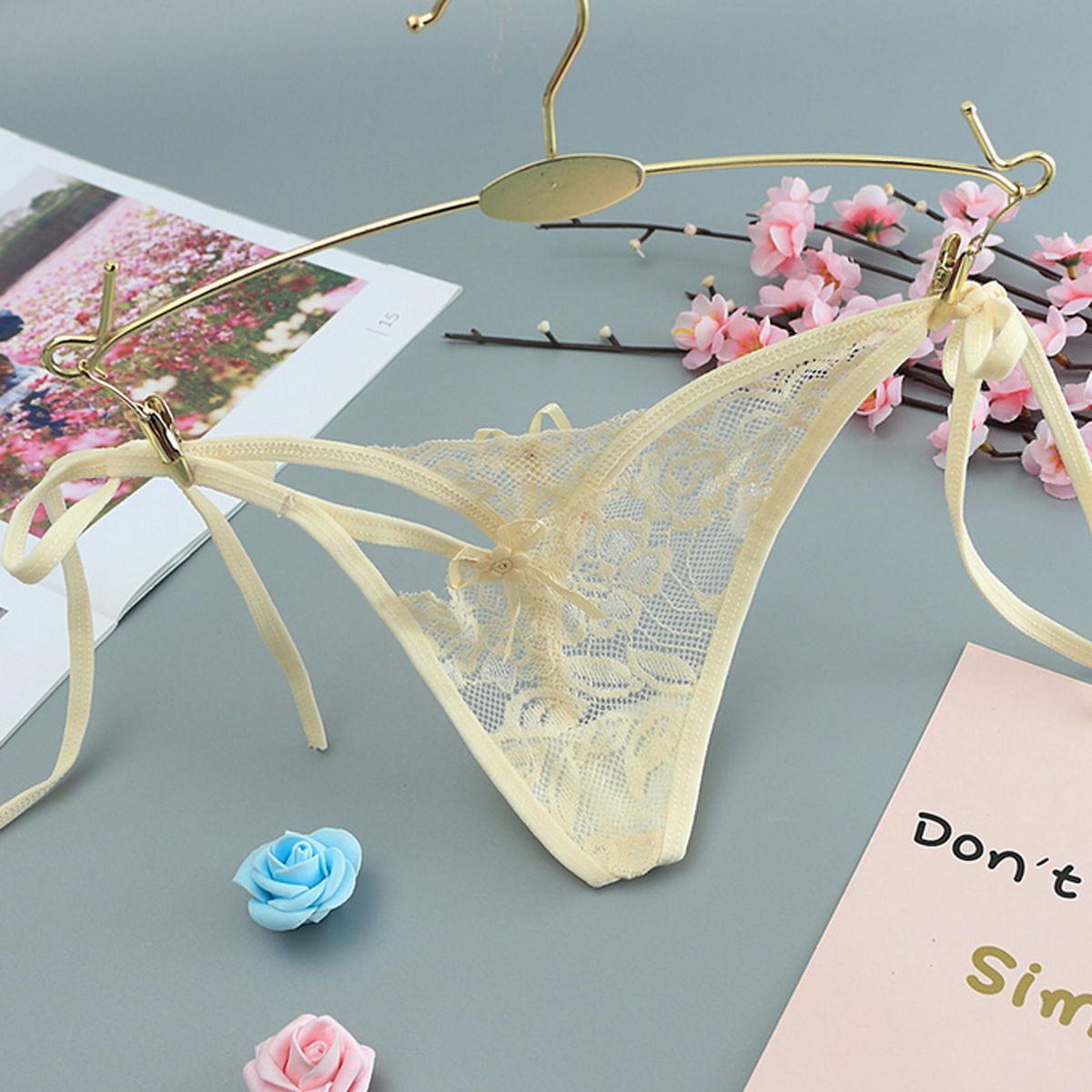 Women's Sexy Lace Thongs Underwear Low Waist Pants Sexy Women Sheer Hollow G-String T-Back Lingerie Briefs Panties Underpants