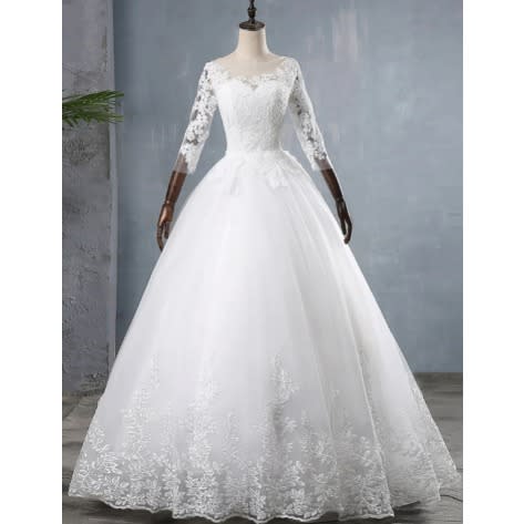 White Cathedral Trailing Wedding Dress