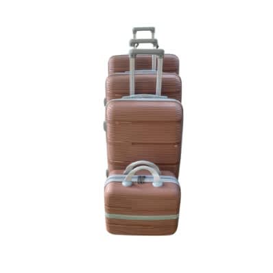 Luggage For Sale 4 In 1- Size: 28- 24- 20 Inches With Kit