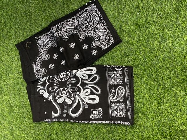 Stylish Pattern Black Men's Shorts Jeans