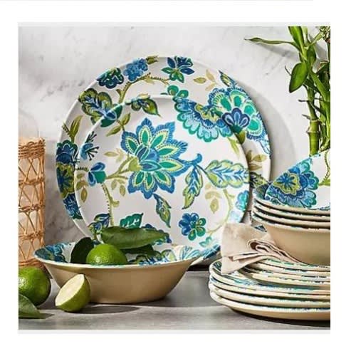Melamine Dinnerware Flowery Set - 18-piece