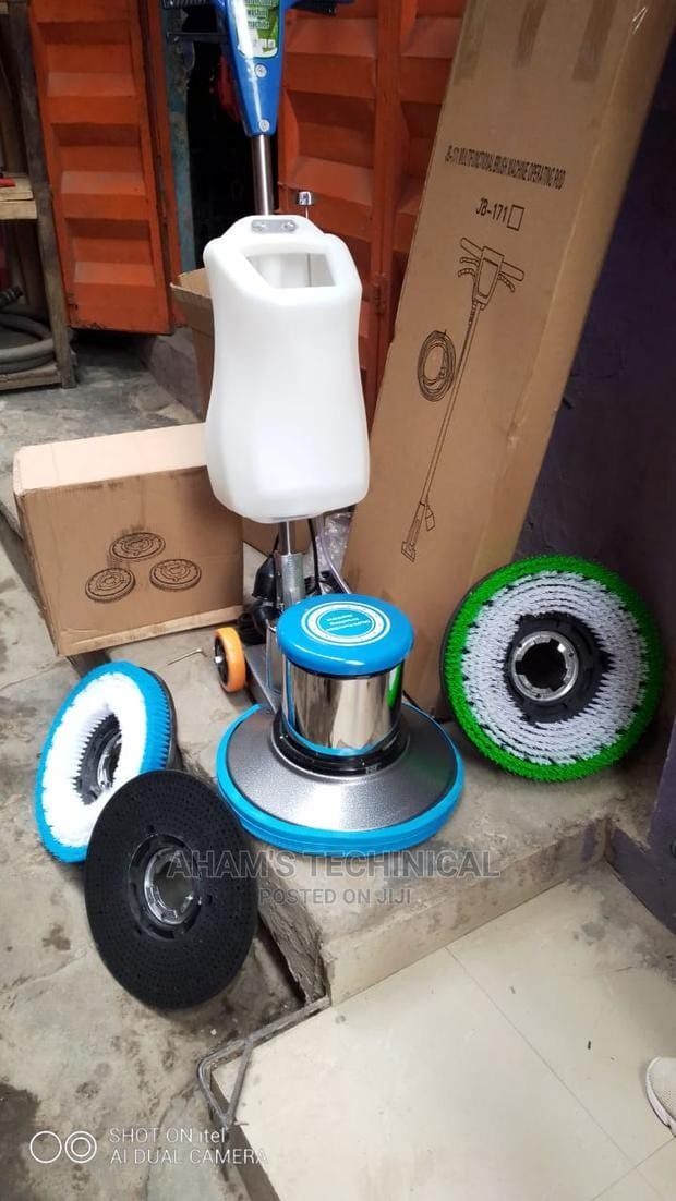 Floor Cleaning Machine