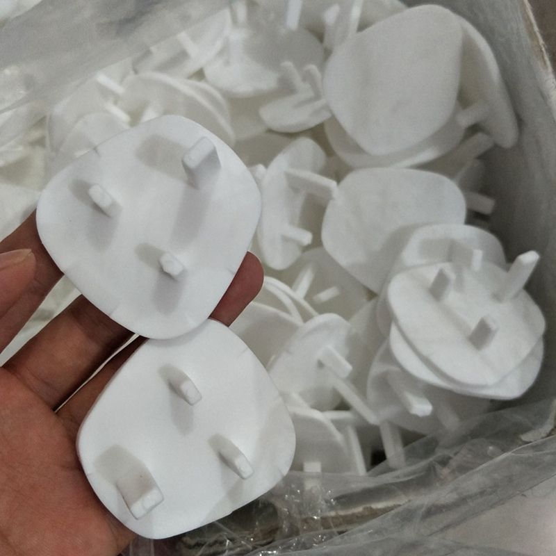 12 Pcs Plug Socket Covers Babies Children's Safety Protector For UK 3 Pin Sockets