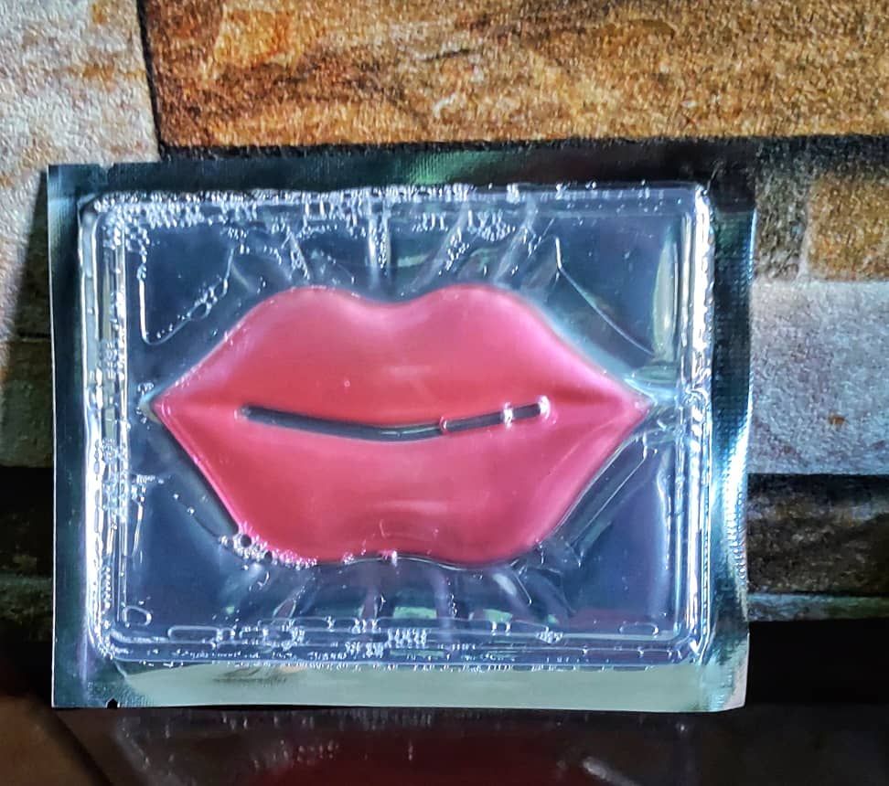 4 Pcs Lip Masks ,Moisturizing, Anti-Aging ,Plump Lips, Pink