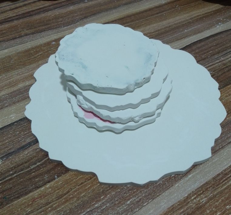 Irregular Shaped Decorative Tray And 4 Coasters
