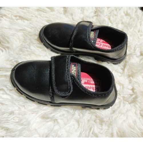 Girls Welcro School Shoe