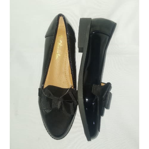 Patent Leather Trendy Loafers - Black